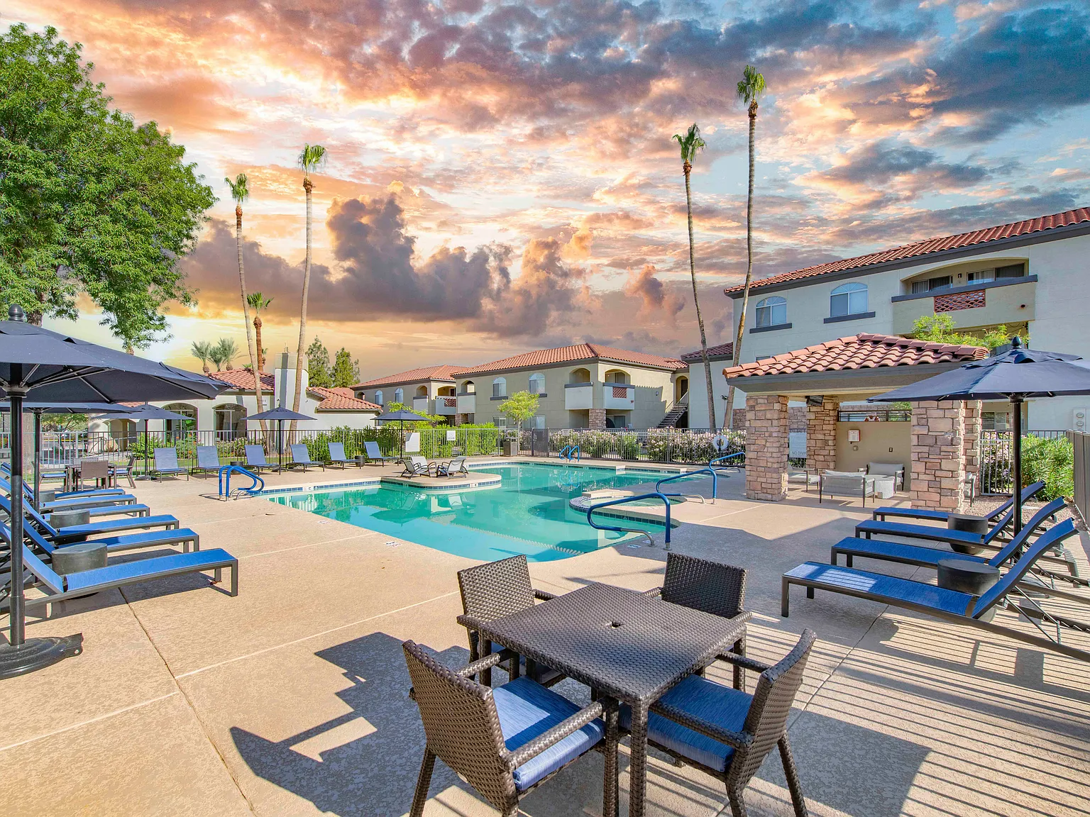 MAA Old Town Scottsdale — Photo 4