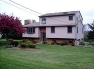 4 Alpine Rd, Burlington, CT 06013