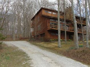 1590 Big Woods Rd, Morehead, KY 40351