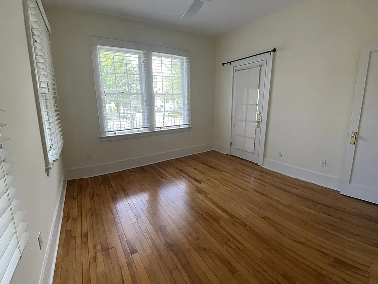 1310 N Laura St — Photo 8