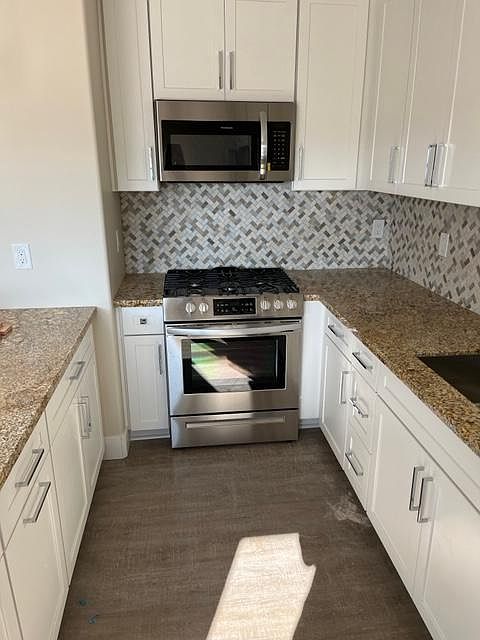 Beautiful brand new kitchen