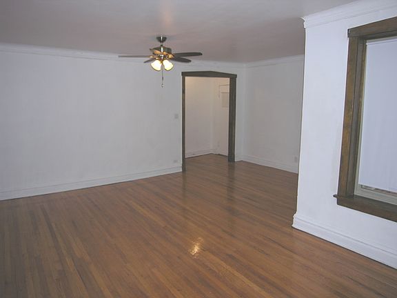 5th image of 6658 S Minerva Ave APT 1