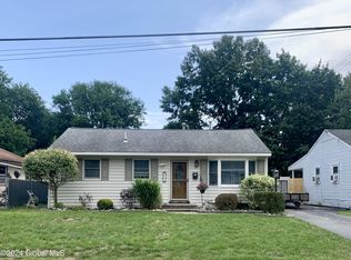 508 Chiswell Rd, Schenectady, NY 12304