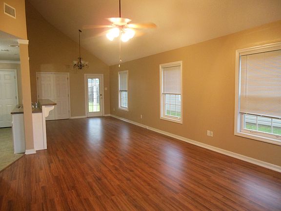 2nd image of 165 Price Dr