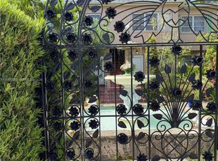 42 Almeria Ave APT 21, Coral Gables, FL 33134