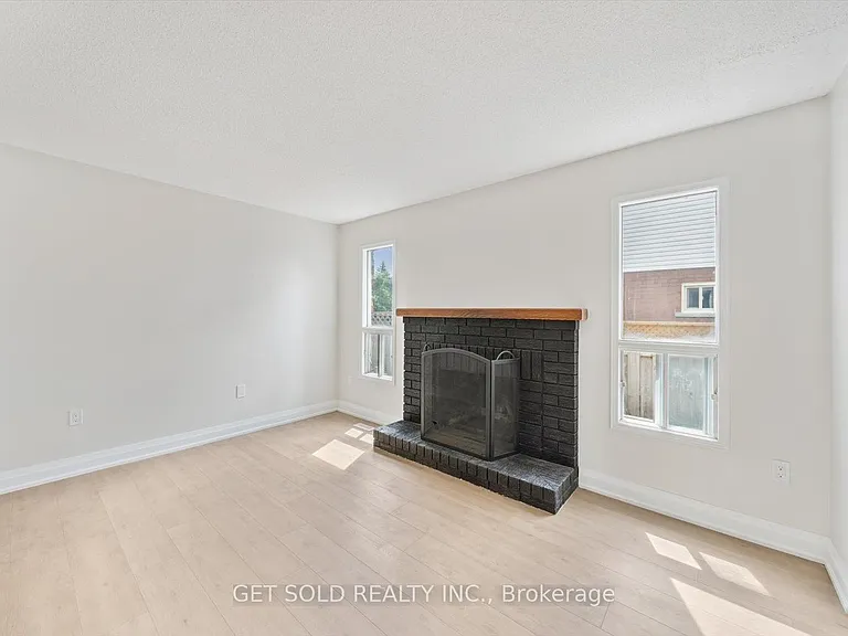 232 Kozlov St — Photo 3