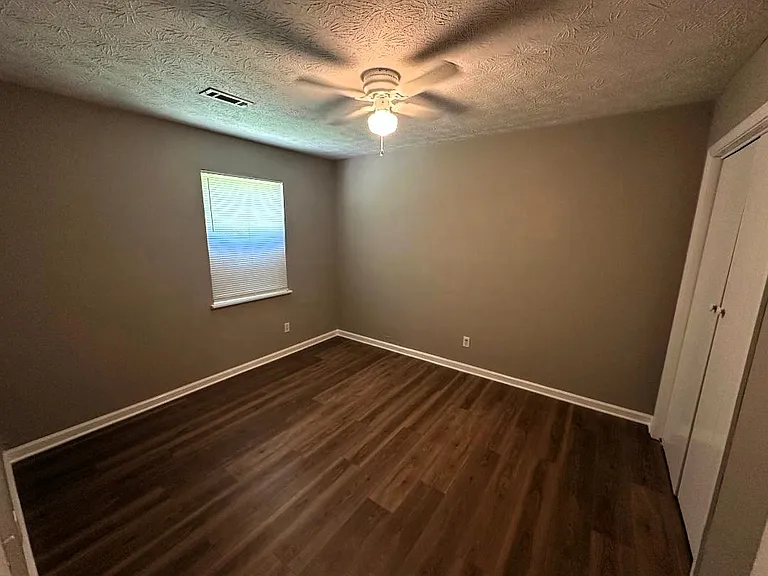 284 Landon Ct NE #284 — Photo 7