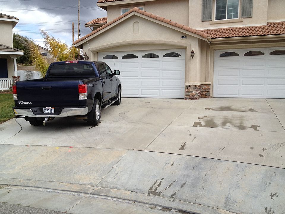 2nd image of 42058 Karrie Ln