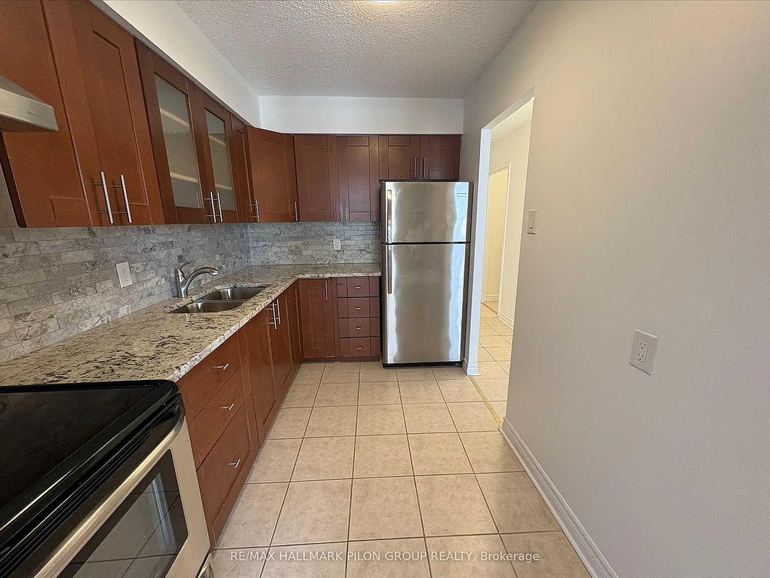 2 bed, $2,200 — Photo 2