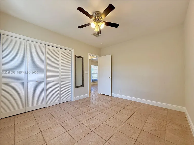 206 SE 3rd Pl — Photo 29