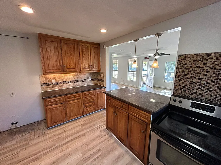 1531 Maple Dr — Photo 19