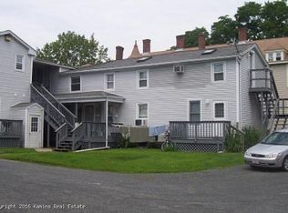 104 Hawley St #2R, Northampton, MA 01060