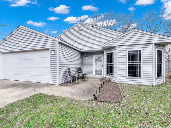 1210 Spring St, Bentonville, AR 72712