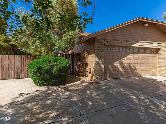 3rd image of 11322 N 61ST Drive