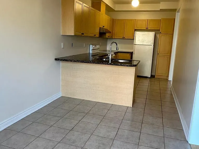 11 Ivory Silk Dr — Photo 2