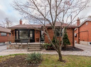 44 Robertsfield Cres #BASEMENT, Toronto, ON M1R 2X3