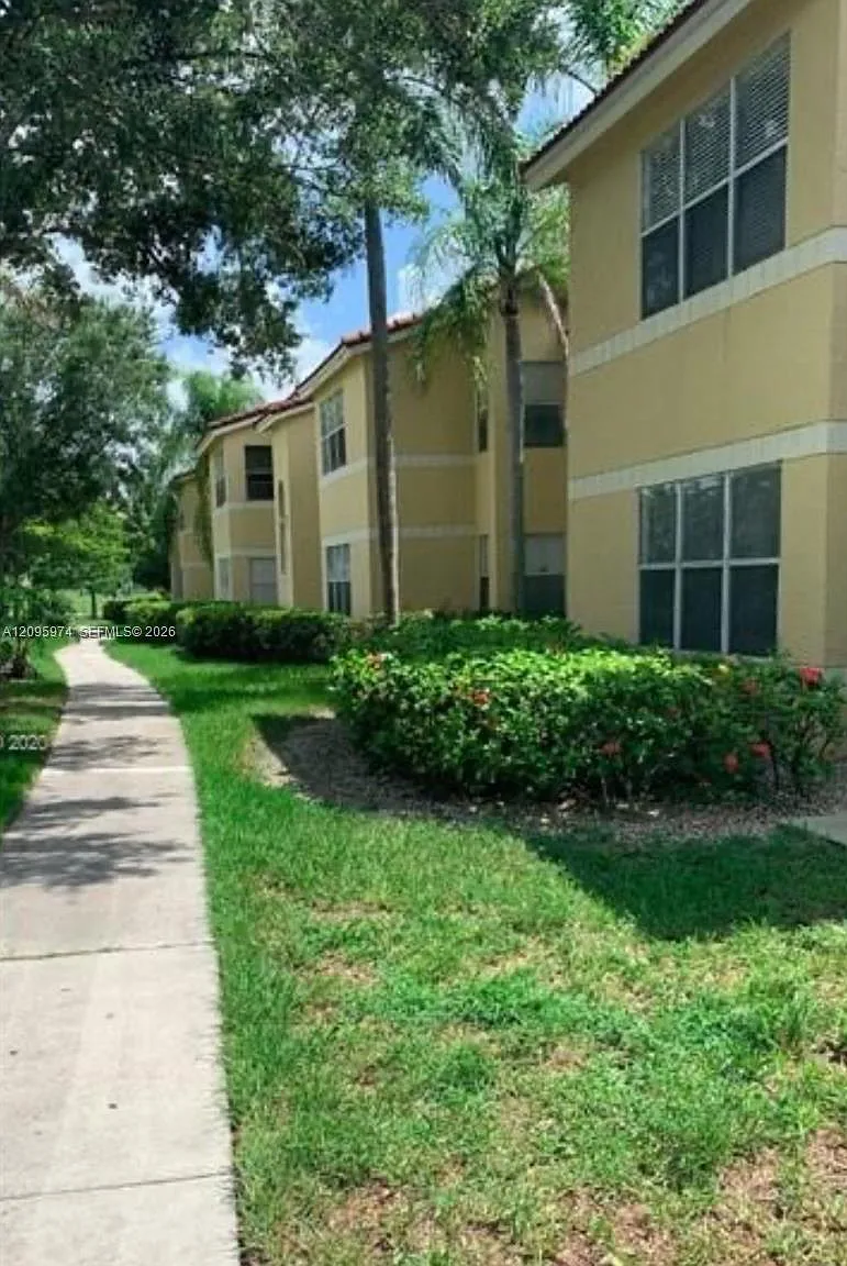 Isles At Lago Mar Condo — Photo 1