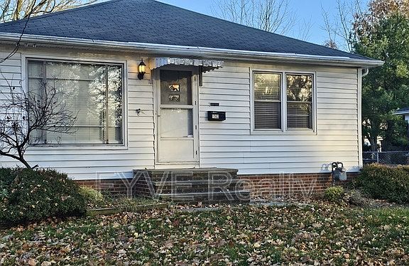 3rd image of 6563 Lawnwood Ave
