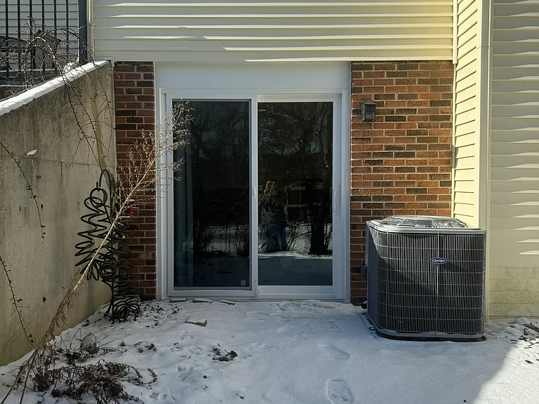 7S485 Lynn Dr — Photo 31