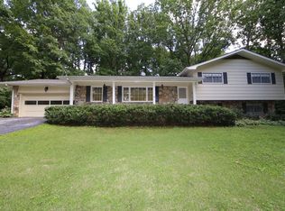 907 Glamis Cir, Signal Mountain, TN 37377