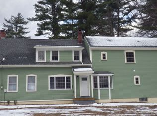 1058 Pond Rd, Mount Vernon, ME 04352