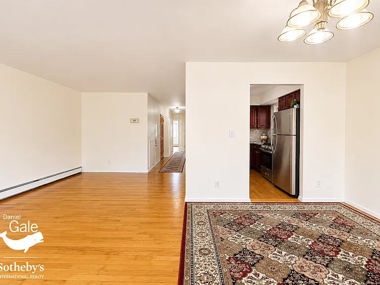 7069 Walnut St #2 — Photo 4