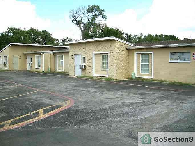 1st image of 5117 N Hampshire Blvd