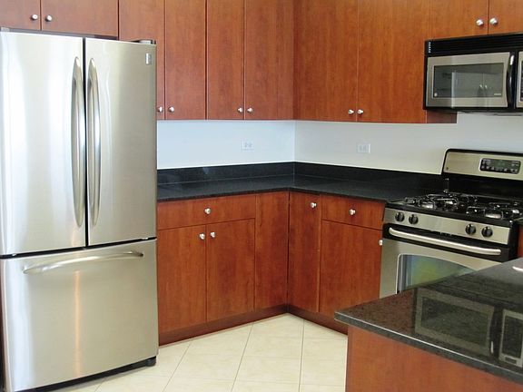 4th image of 6420 Double Eagle Dr Unit 1107