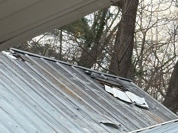 4th image of 119 Josephine Ave
