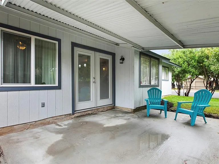 6101 Harwin Ln — Photo 13