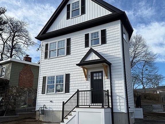 3rd image of 89 Hardy Pond Rd