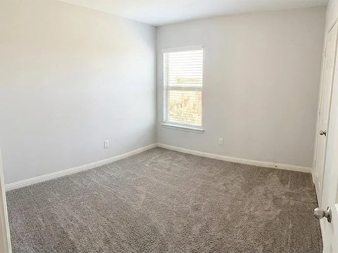 1100 Flatwater Trl — Photo 7