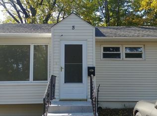 5 Wrentham Rd, Worcester, MA 01602