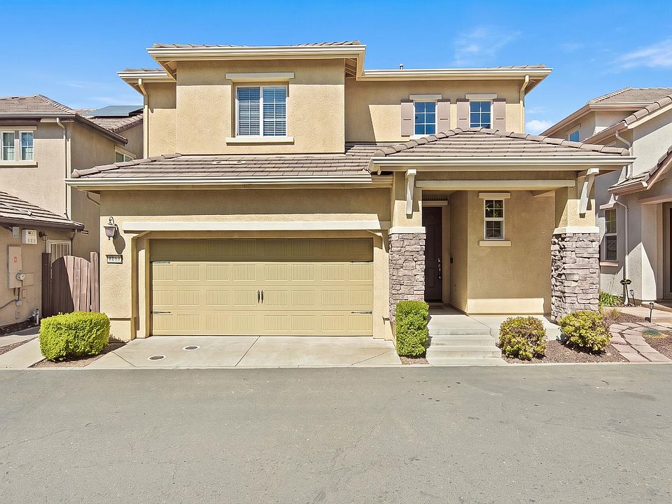 1st image of 1444 Landmark Cir