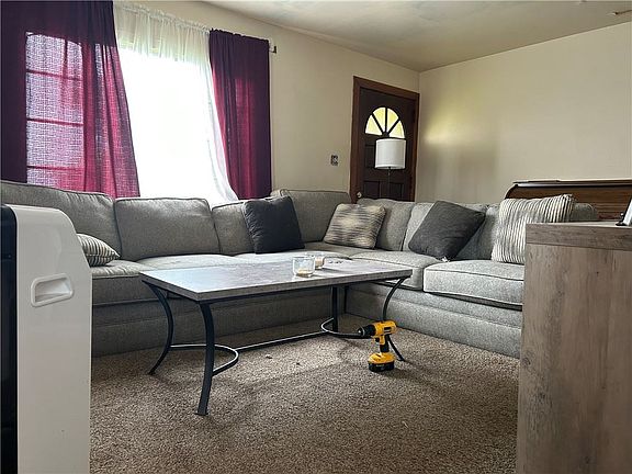 3rd image of 1402 2nd St