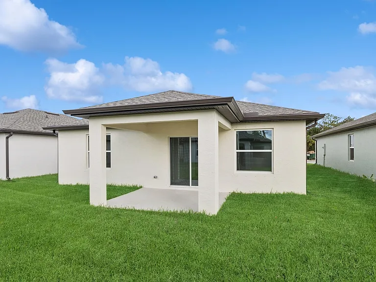 5024 Armina Pl — Photo 2
