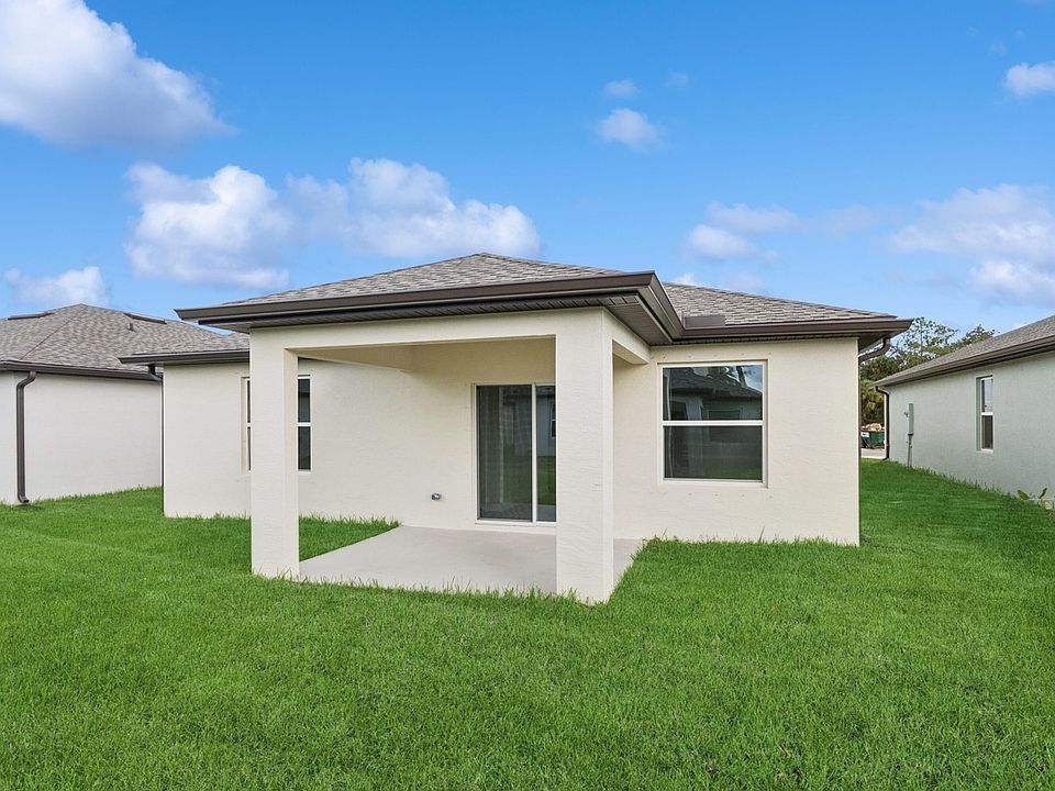 2nd image of 5024 Armina Pl #5024
