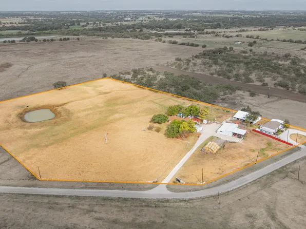 4703 Pure Country Ln, Aubrey, TX 76227