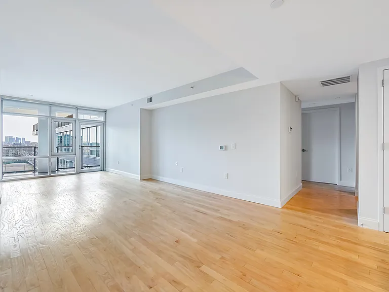 1701 Park Ave #908 — Photo 16