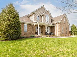 3749 Silver Sun Dr, Bowling Green, KY 42104