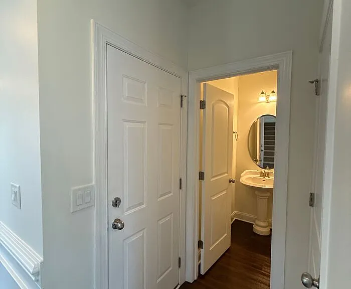 1019 Dunhill Ln — Photo 14