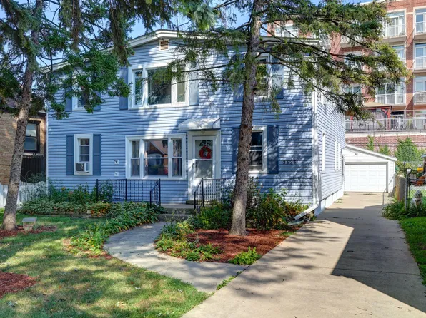 3635 N Oconto Ave, Chicago, IL 60634