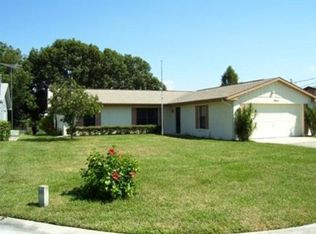 26644 Bimini Dr, Tavares, FL 32778