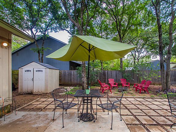 Backyard for entertaining