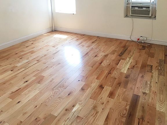 5th image of 3315 9th St APT 1R