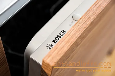 Rented by aptsandlofts.com