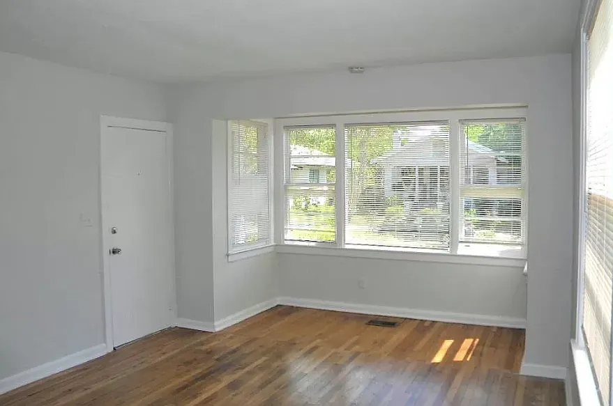 Building Photo - 1098 Cherry St #1