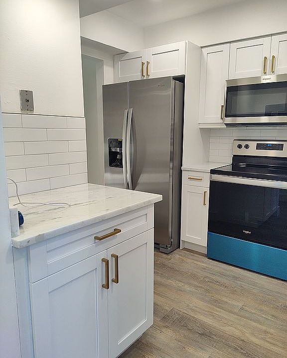 1st image of 18081 SE Country Club Dr APT 33-322
