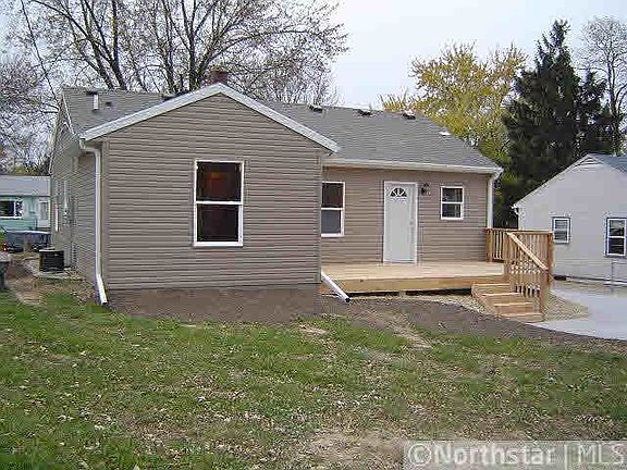 3rd image of 2011 Northwood Drive