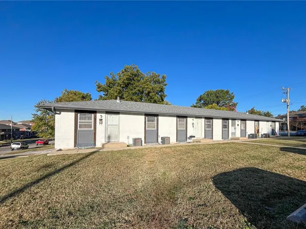 408 S Mulberry St, Warrensburg, MO 64093